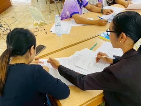 การพัฒนาหลักสูตรสถานศึกษาและหลักสูตรกลุ่มสาระการเรียนรู้ เพื่อยก